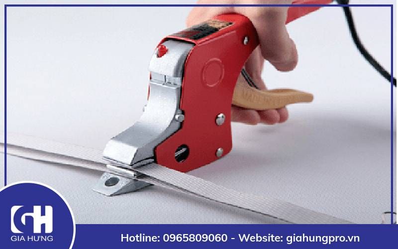 Top 3 loại máy đóng dây đai nhựa được ưa chuộng sử dụng  Top 3 loại máy đóng dây đai nhựa được ưa chuộng sử dụng